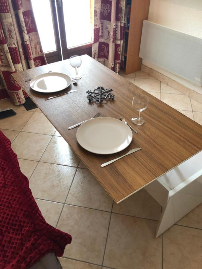 Appartement Rez De Jardin Montee De L'Alpe D'Huez 라가르드 외부 사진